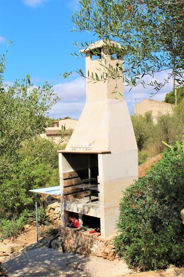 Castell Des Paradis Porto Petro  Exterior photo